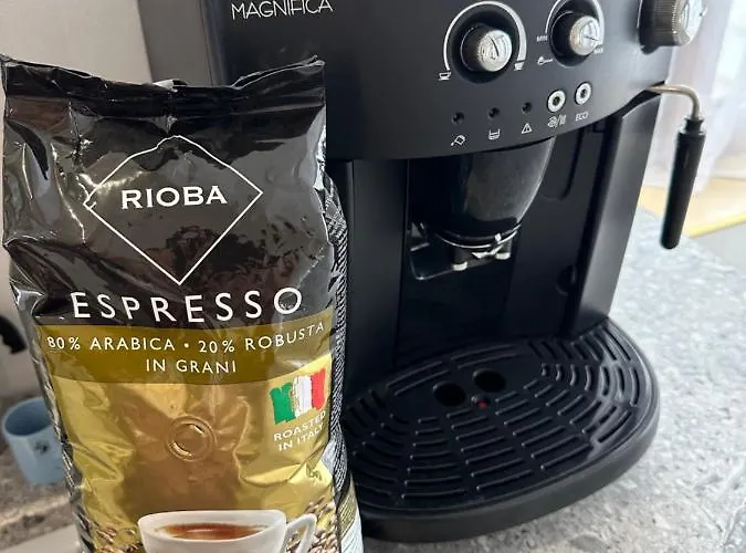 Lovely In Apartment *